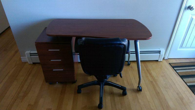 Desk and leather chair