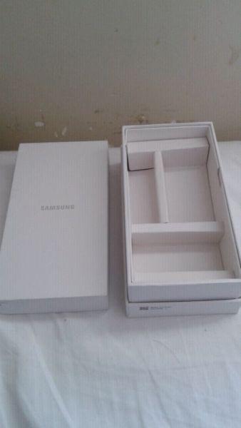 Samsung Galaxy Core ( box only )
