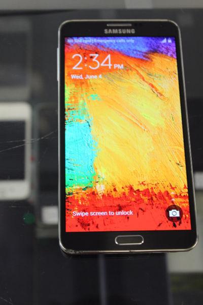 Samsung Galaxy Note 3 - 32GB - (Rogers Carrier) Smartphone