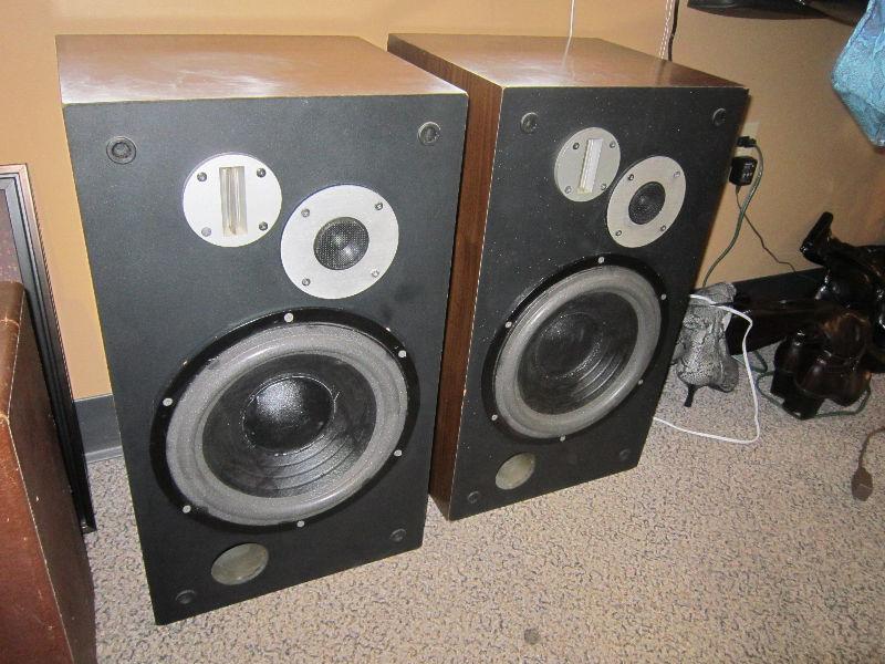 Set Of Two 100 WATT PIONEER Speakers For Sale