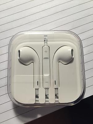 Brand New Apple earphones