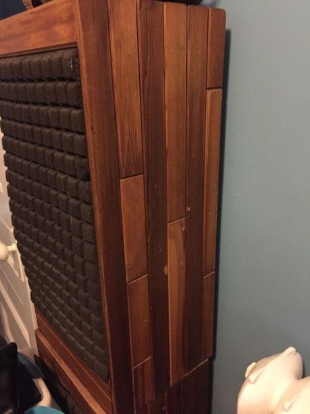 Floor model cedar speaker set