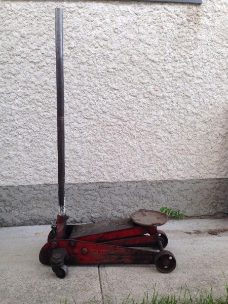 Heavy Duty Floor Jack