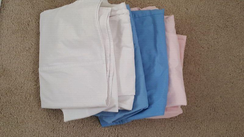 Women's scrubs L-XL