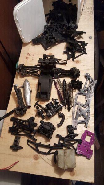 HPI Savage approx 2/3rd truck all parts