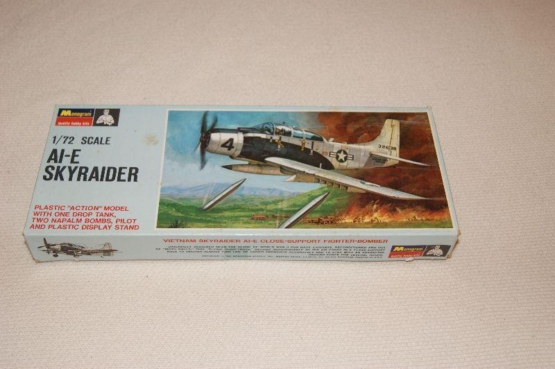 Monogram AI-E Skyraider 1.72 scale model kit