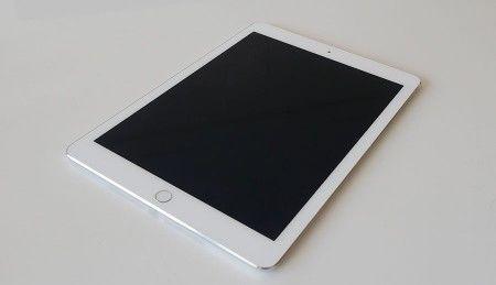 Barely Used 64GB ipad air 2 for $600 or Best Offer
