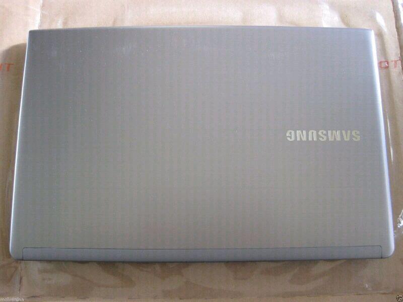 Samsung NP510R (Intel i7 @ 3.1Ghz, 8GB Ram, 2GB AMD 8670M,1TB H