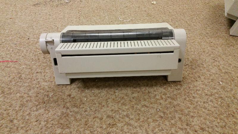 Apple ImageWritter II Line Feed Printer