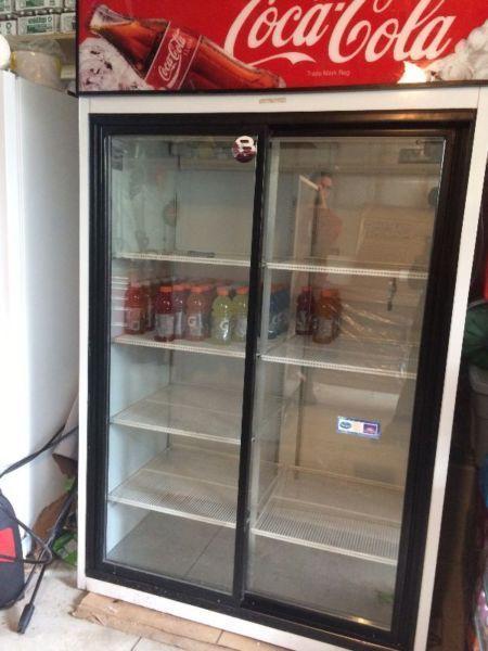 Commercial cooler