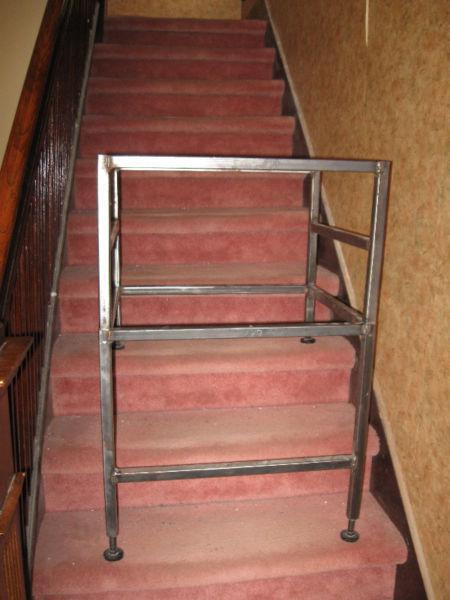Staircase scaffold