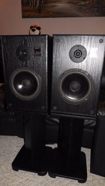 Sony SS-EX500 canadian speakers 6.5 woofer w/ 19 inch wood stand