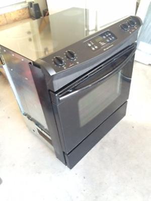 Frigidaire Slide in style smooth top self cleaning stove