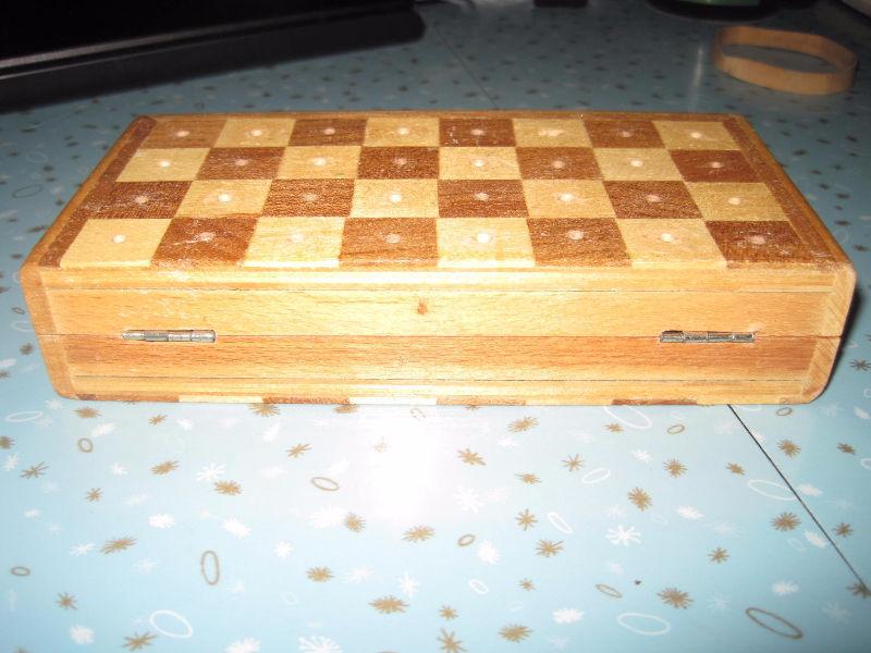 Vintage Folding Wooden Travelling Chess Peg Set