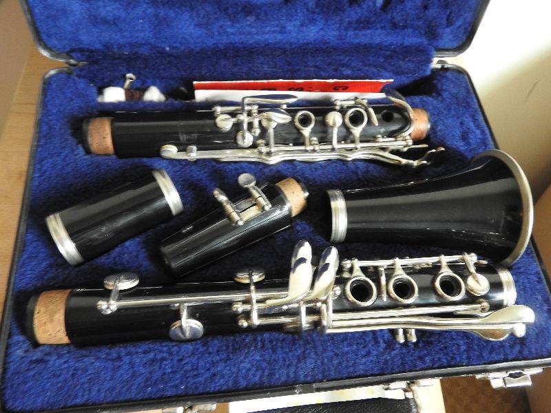 Clarinet with Hard case