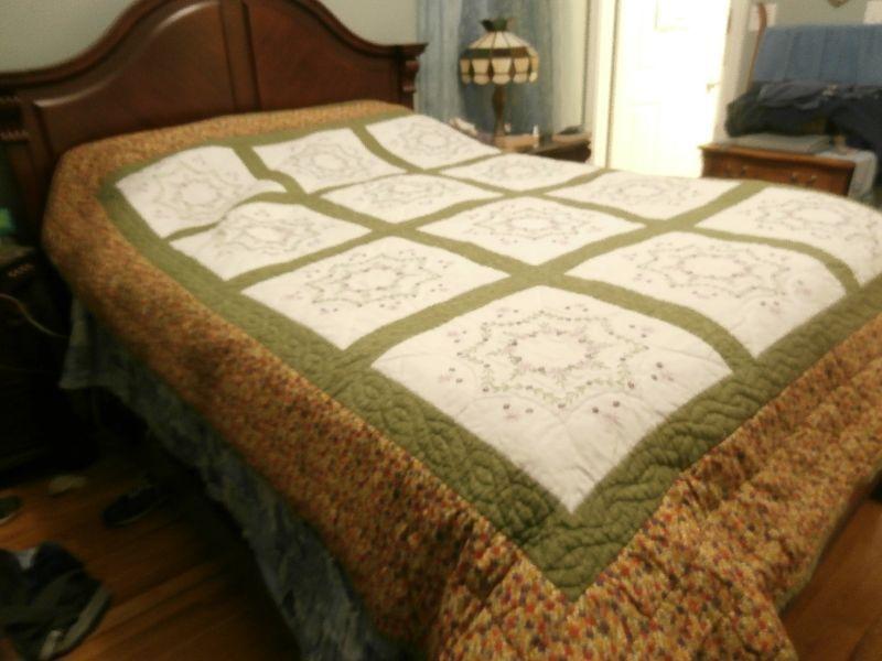 New Handstiched Queen Size Quilt at KeepSakes Antiques