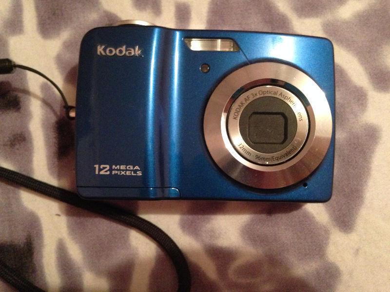 Kodak EasyShare CD82 and case