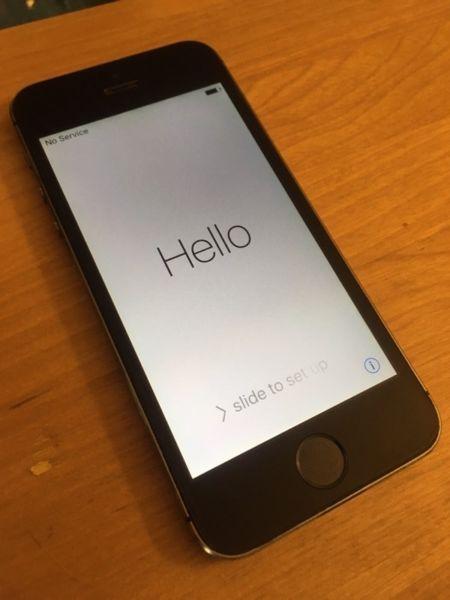 iPhone 5s good condition