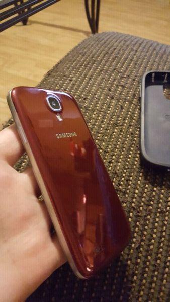 Samsung Galaxy s4 (red) - MINT - Bell locked