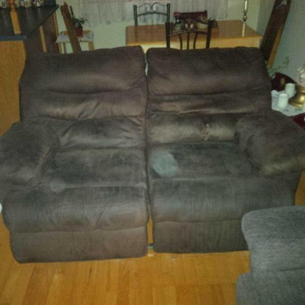 Reclining couch and loveseat $50 needs gone tonight