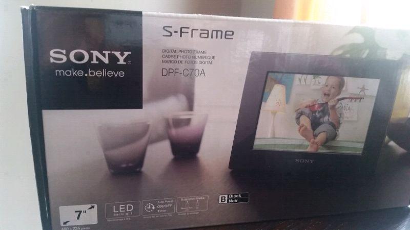 Sony digital frame