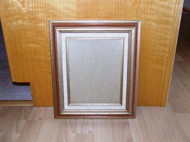 Professional wooden picture frames