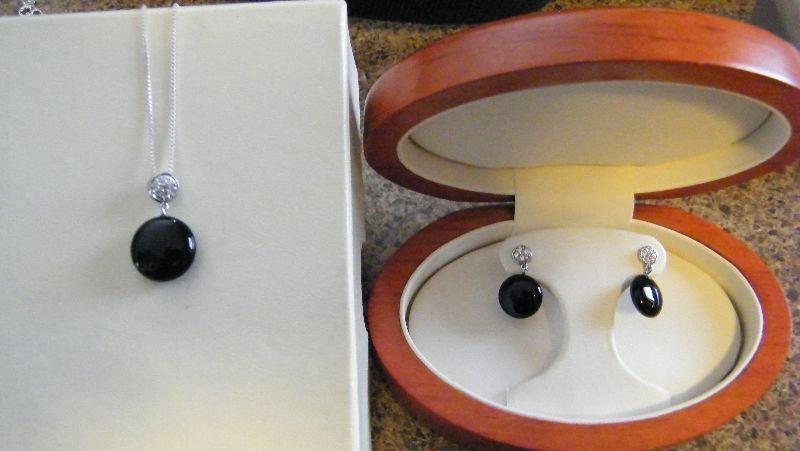 Sterling Silver & Black Onyx Earrings & Necklace Set..New