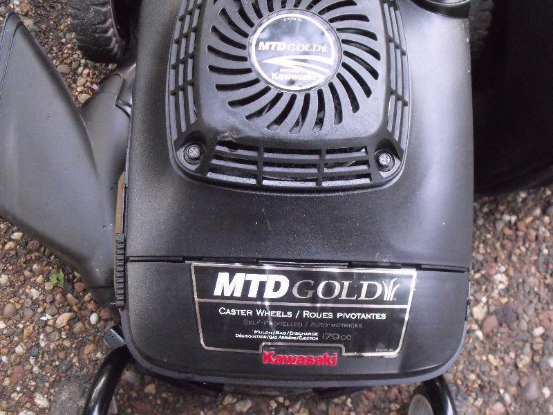 M.T.D. Gold Professional Grade Self Propelled Lawnmower