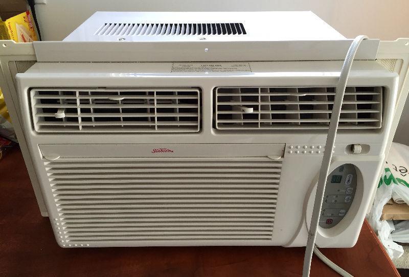 Sunbeam 7500BTU Air-conditioner Excellent Condition