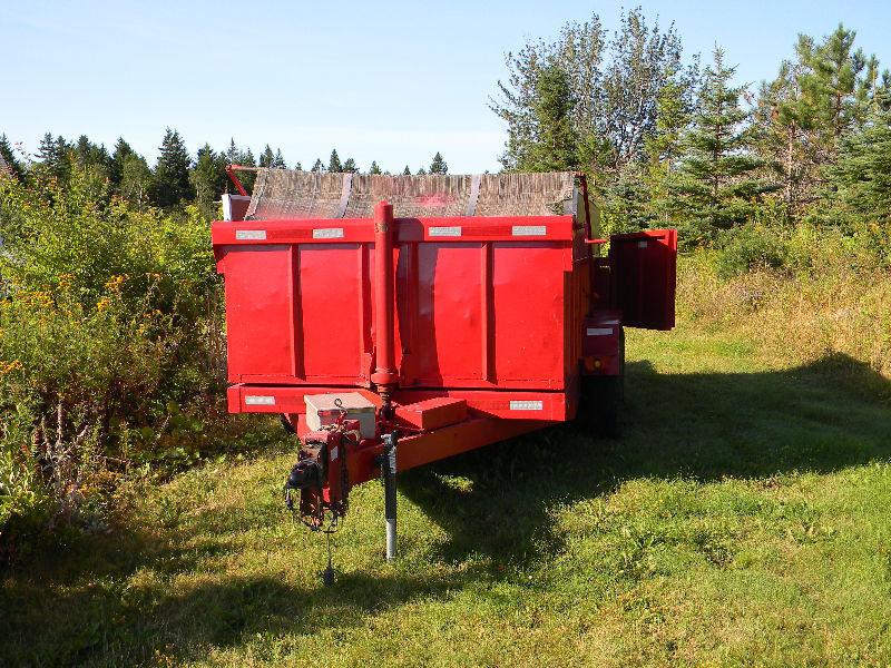 Dump trailer for rent or hire