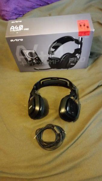 Astro A-40 2013 Gaming headset used but works great