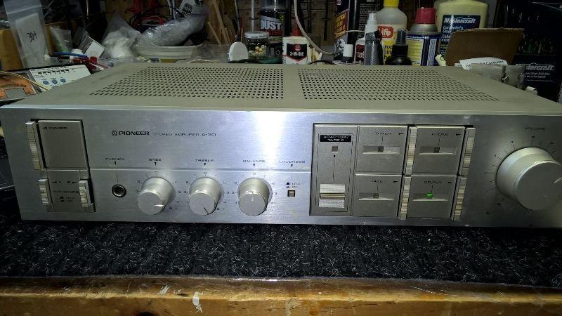 PIONEER A-30 STEREO AMP WITH ADVENT SPEAKERS