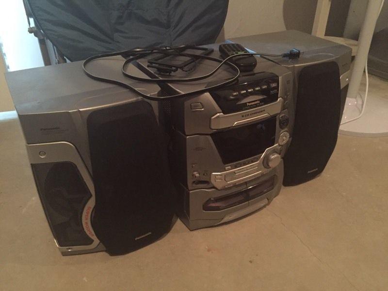 Stereo for sale