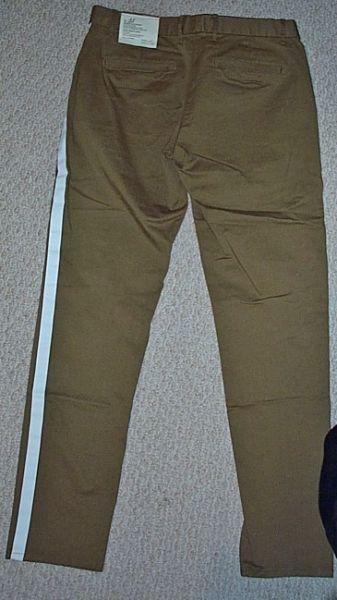 Ladies Gap pants brand new with tags