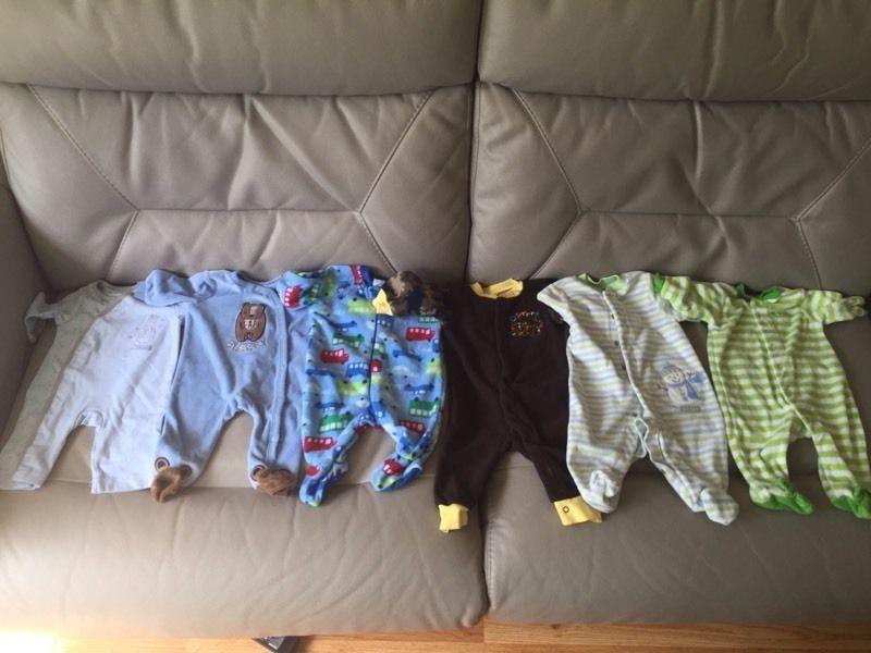 35 pieces! Baby boy 0-3 M sleepers + onsies