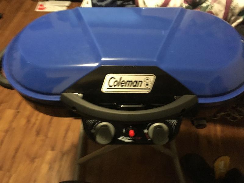 Coleman Excursion Portable Gas Grill NEW!! TESTED!! Retails $349