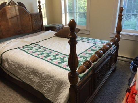 Antigue solid wood bedroom set