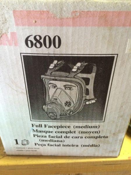 Full face mask respirator
