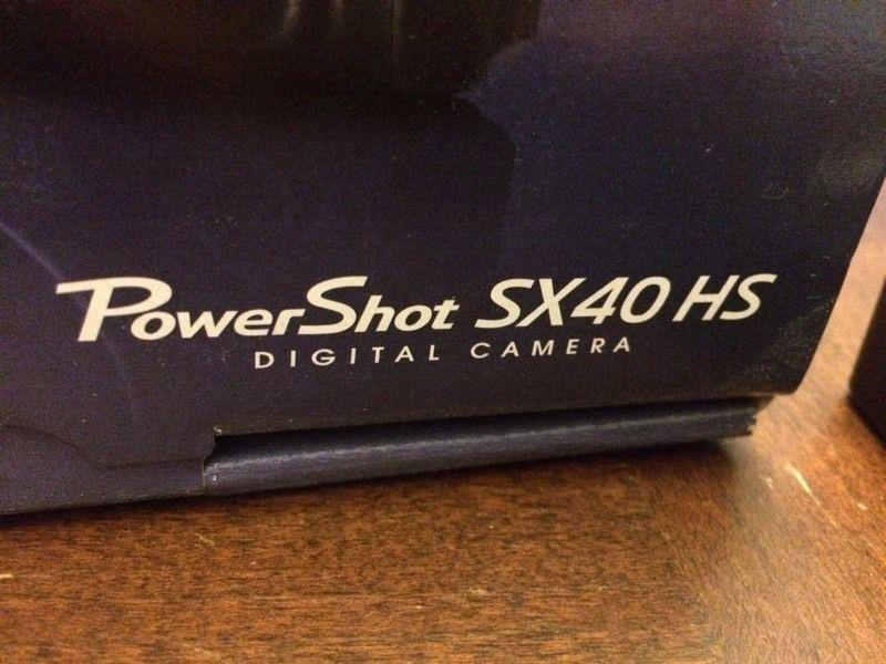 Canon PowerShot SX40HS with two batteries