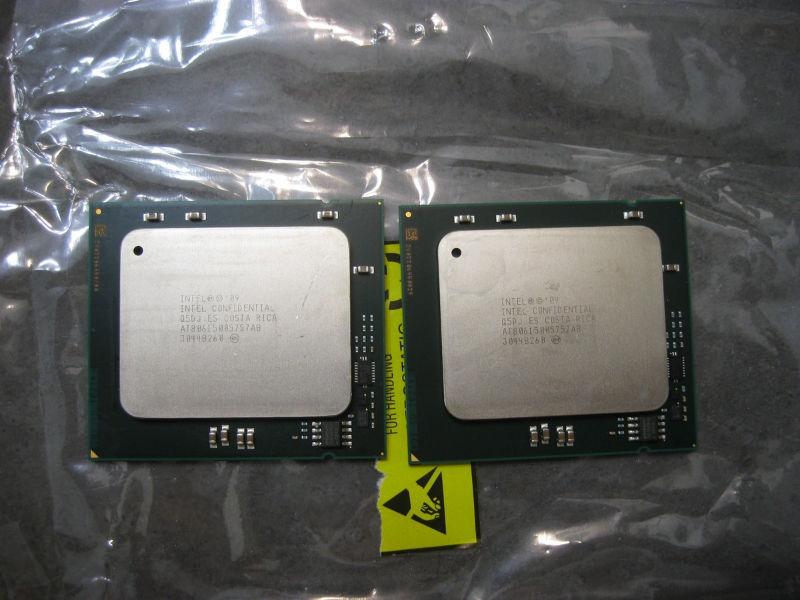 Intel E7-8870 server CPU pair (20 cores, 40 threads)