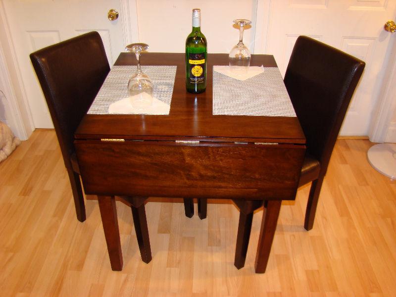 Very Nice Unigue Table set for 2 w/fold down side great shape