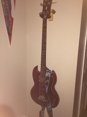 BASS GUITAR IN PERFECT CONDITION (BARELY USED) NEED GONE ASAP