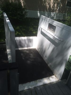 Wheelchair Lift