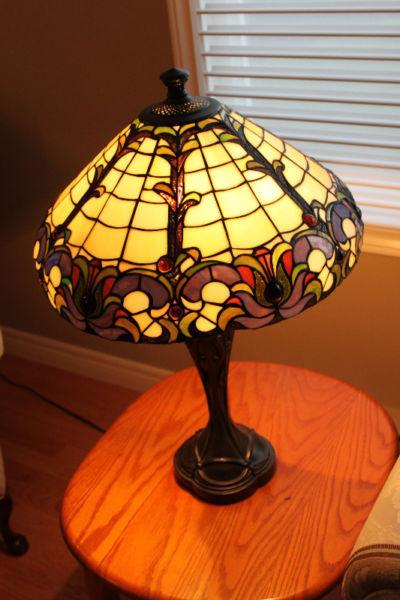 Set of beautiful Tiffany style lamps