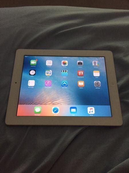 Full size iPad 2, mint condition