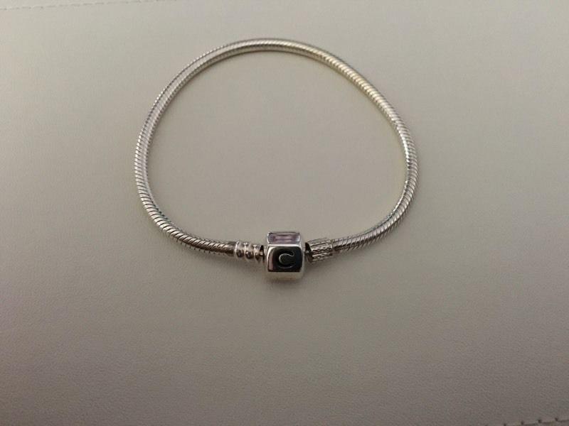 Chamilia bracelet WITH BOX