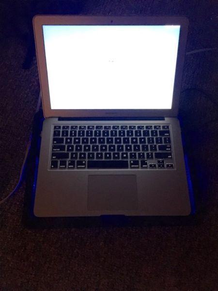 GREAT CONDITION - Laptop Cooling Pad