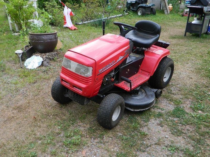 LAWNTRACTOR