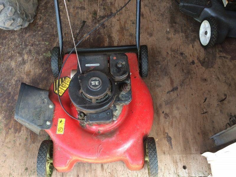 3.5 hp Briggs and Stratton Lawnmower