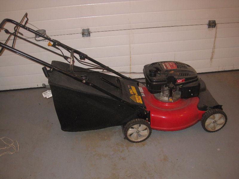 SOLD SOLD LAWNMOWER [Self Propelled] SOLD